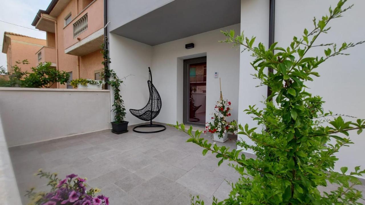 16Miglia Hotel La Caletta Exterior foto